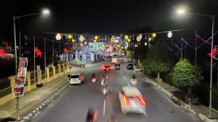 Semarak Ramadan 1447H, Sejumlah Titik di Siantar Dihias Ornamen Lampu Ketupat