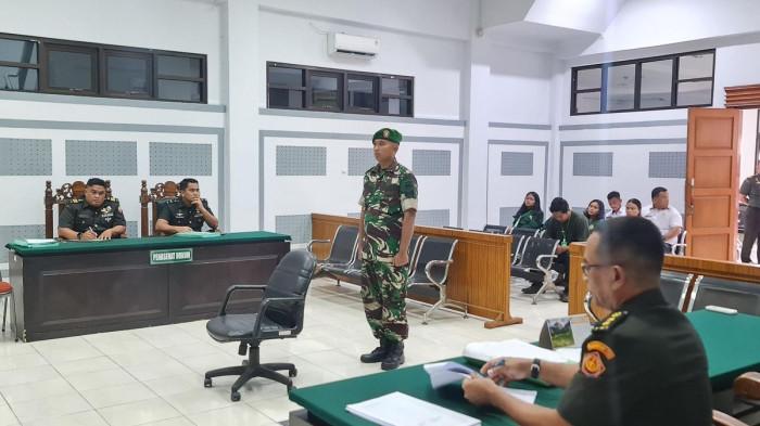 SIDANG - Pengadilan Militer I-02 Medan menggelar sidang tuntutan terhadap Serma Tengku Dian Anugerah yang didakwa membunuh istrinya pada Senin (12/1/2026).(KOMPAS.com/GOKLAS WISELY )