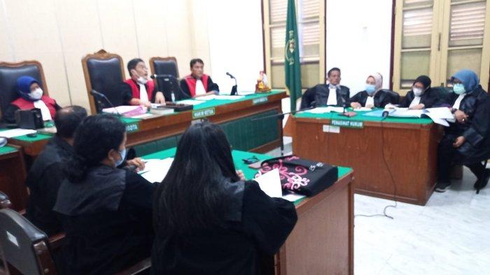 Sidang Korupsi UINSU Jilid II Memanas, Hakim Ingatkan Terdakwa Jangan Berbelit-belit