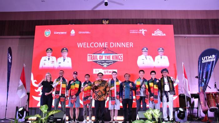 Sambut Pelari dari 27 Negara, Wabup Ariston Sidauruk: ToTK jadi Tonggak Penting bagi Samosir