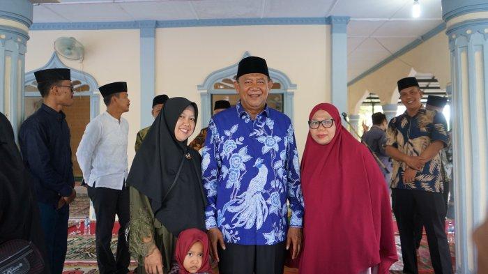 Hadiri Acara Maulid Nabi di Pelosok Desa, Syah Afandin Didoakan Warganya Jadi Bupati Lagi