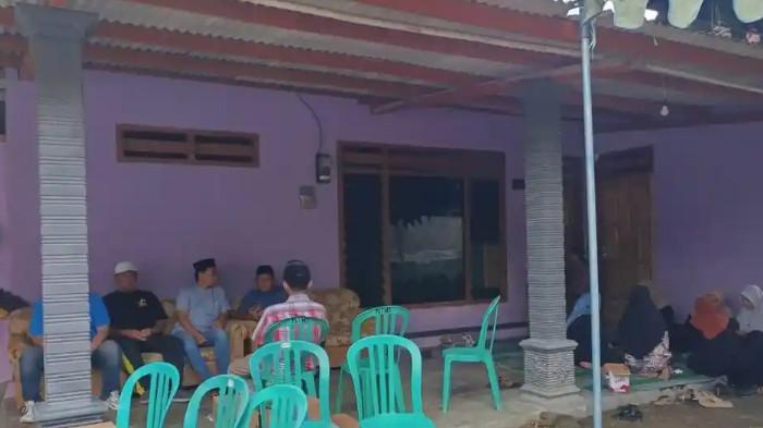 TANGIS Histeris Anak Korban Kecelakaan, Seluruh Keluarganya Tewas, Dohan Menolak Ikut Pergi Bersama