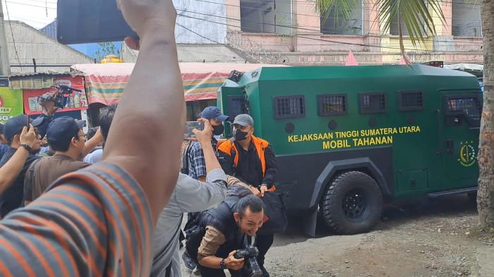 TOPAN GINTING - Mantan Kepala Dinas