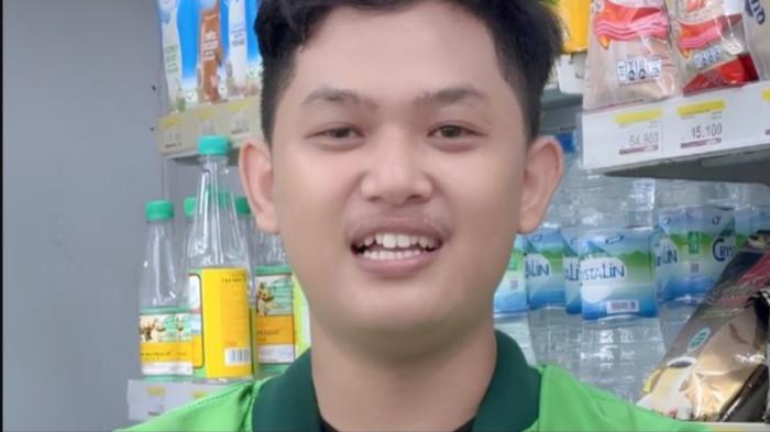 Tebarkan Senyuman, Terima Kebahagiaan