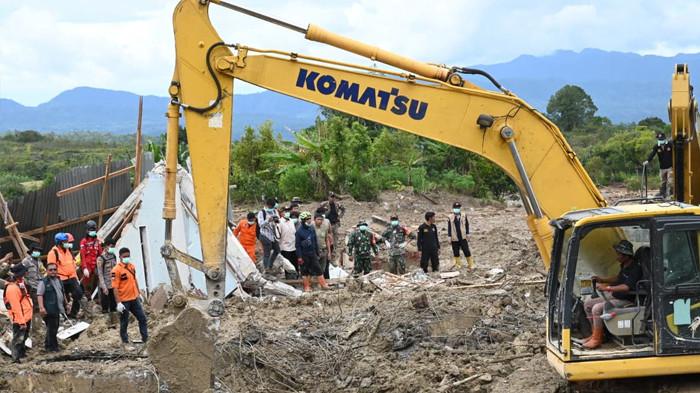 Tim SAR gabungan kembali menemukan satu orang korban banjir dan longsor di Humbahas