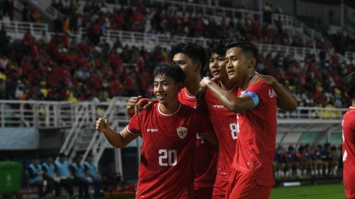 Hasil ASEAN Cup U-19 - Timnas Indonesia Pesta 6 Gol atas Filipina, Iqbal Brace, Raven Gol Debut