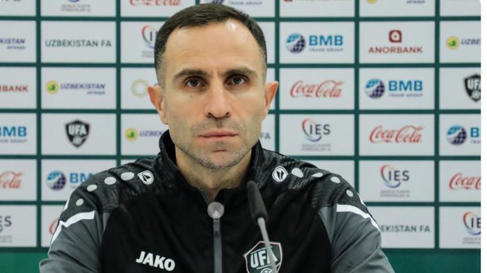 TIMUR KAPADZE - Pelatih asal Uzbekistan, Timur Kapadze dibanjiri komentar dukungan dari masyarakat Indonesia untuk melatih Timnas Indonesia dan langsung meresponnya.