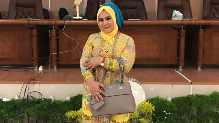 WAKIL BUPATI LANGKAT- Tiorita Surbakti, Wakil Bupati Langkat berpotensi menjabat sebagai Pj Bupati Langkat menggantikan Syah Afandin atau Ondim yang ditangkap KPK.