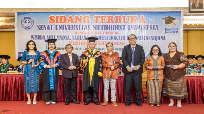 UMI Wisuda 438 Lulusan, Hasilkan SDM Cerdas, Religius dan Bermoral