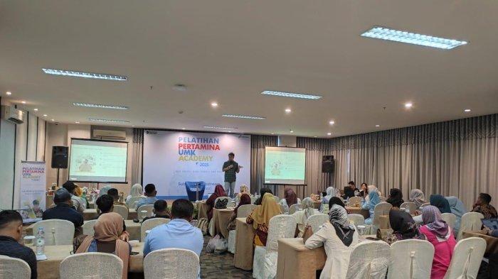 UMK Academy- 30 peserta terpilih mengikuti Pertamina UMK Academy 2025. Sub Holding Upstream Regional 1 Zona 1 PT Pertamina Hulu Energi (PHE) menegaskan komitmennya dalam pengembangan pelaku Usaha Mikro Kecil (UMK) dengan menggelar Pertamina UMK Academy 2025.