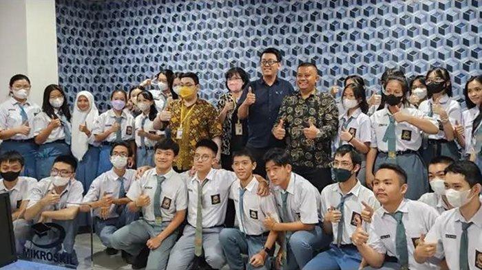 Universitas Mikroskil Adakan Workshop Perkenalan Office 365 kepada Siswa-siswi SMA Wiyata Dharma
