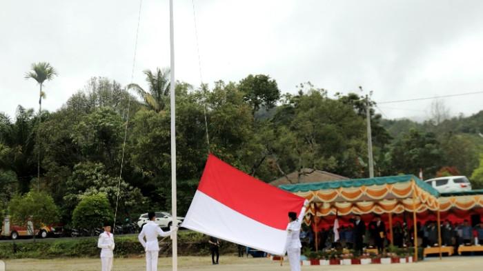 Upacara Hari pahlawan RI