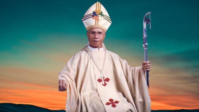 MENINGGAL DUNIA- Uskup Emeritus Mgr Alfred Gonti Pius Datubara, Imam Katolik Keuskupan Agung Medan meninggal dunia pada usia 91 tahun, Jumat (17/10/2025).