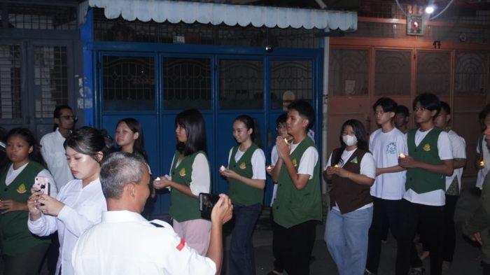 Waisak 2026 di Vihara