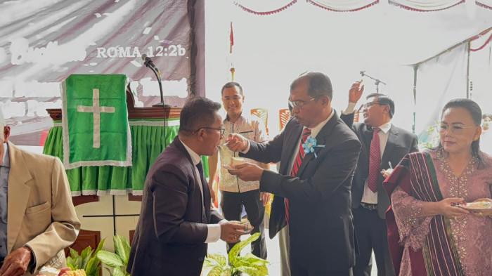 Wakil Bupati Toba Hadiri Pesta Puncak Tahunan