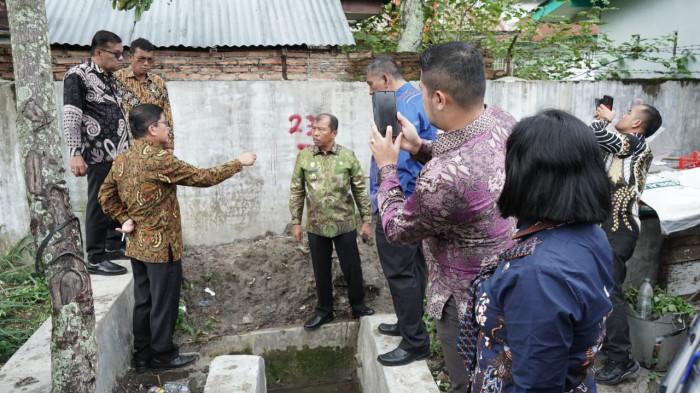 Wakil Bupati Toba Tinjau Lapangan, Temukan Sejumlah