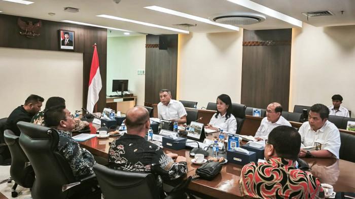 Wesly Silalahi Pimpin OPD Diskusikan 3 Permasalahan Infrastruktur Siantar Kepada Wakil Menteri PU
