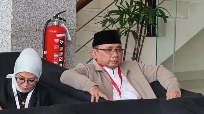 AKHIRNYA DIPERIKSA - Mantan Menteri Agama RI, Yaqut Cholil Qoumas, saat tiba di Gedung KPK, Jakarta, Kamis (12/3/2026).