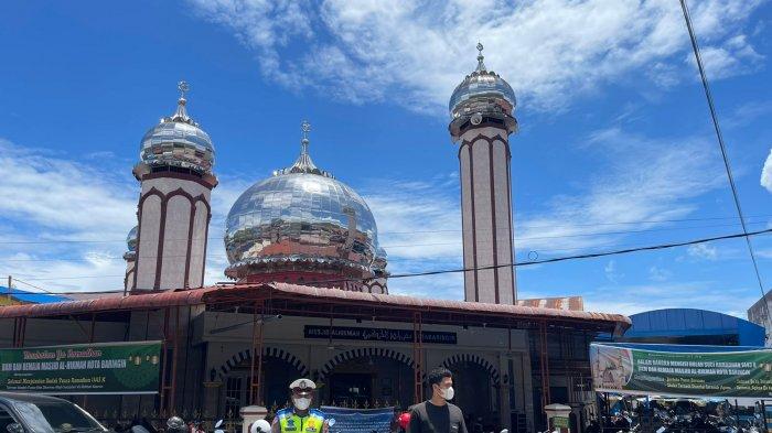 Polisi Lakukan Pengamanan Saat Sholat Jumat berlangsung Sejumlah Masjid di Sibolga