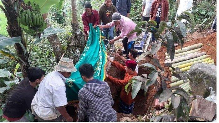 Sebut Nama Pelaku Sebelum Meninggal, Wafatnya Bocah SD di Sukabumi Dianiaya Kakak Kelas