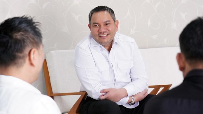 bupati fran tumnggor