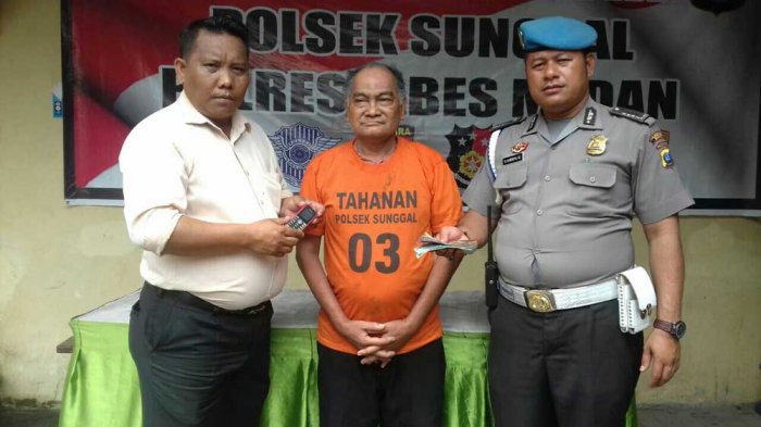 Kepergok Polisi, Pengedar Togel Gemetaran Gak Bisa Lari