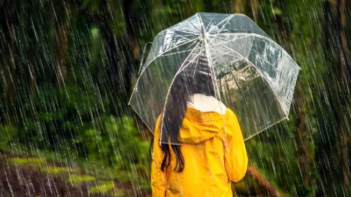 HUJAN- Ilustrasi kondisi cuaca hujan lebat yang dapat memicu terjadinya banjir.