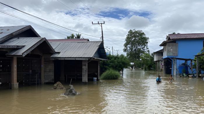 CERAH BERAWAN- Ilustrasi satu wilayah yang baru saja dilanda banjir tampak cerah berawan.