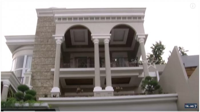 Mewahnya Rumah Pelawak Ini, Dulu Jualan Bakwan tetapi Kini Kekayaannya Bikin Melongo