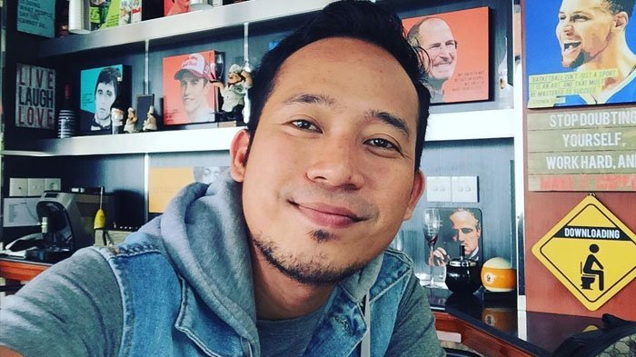 Kini Kaya Raya dan Punya Rumah Mewah, Beginilah Penampakan Kontrakan Sederhana Denny Cagur Dulu