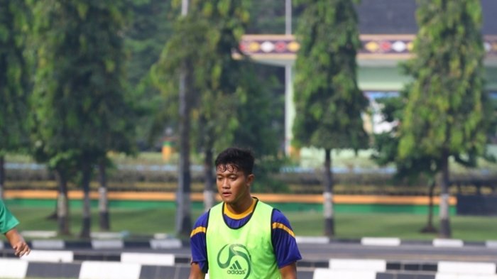 Dimas Sumantri, Bek Kanan PSMS Medan 