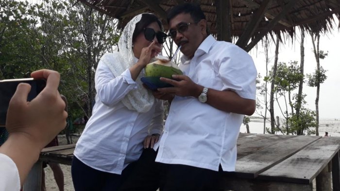 5 Fakta yang Dilakukan Djarot Usai Debat Pilgub Sumut, Satu di Antaranya Mesra bak Pengantin