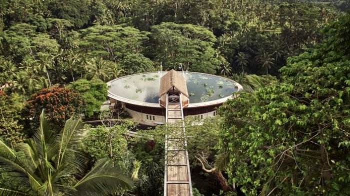 Hari Ini Barack Obama Akan Liburan ke Bali, Yuk Intip Kemewahan Hotelnya