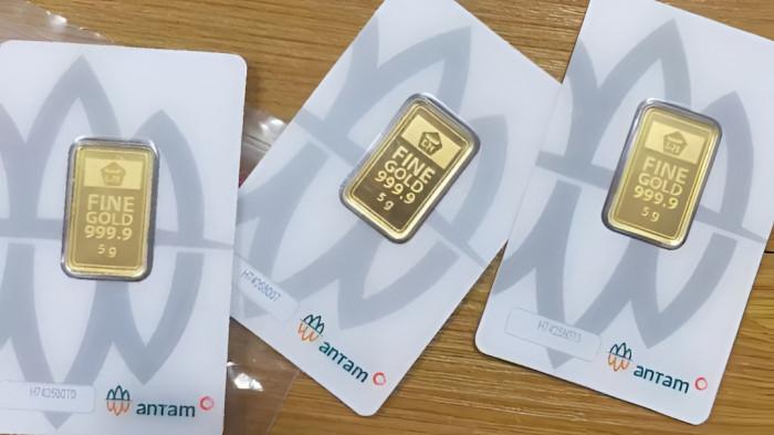 ANJLOK LAGI- Harga emas PT Aneka Tambang (Antam) pada Senin, 18 Mei 2026 anjlok lagi.