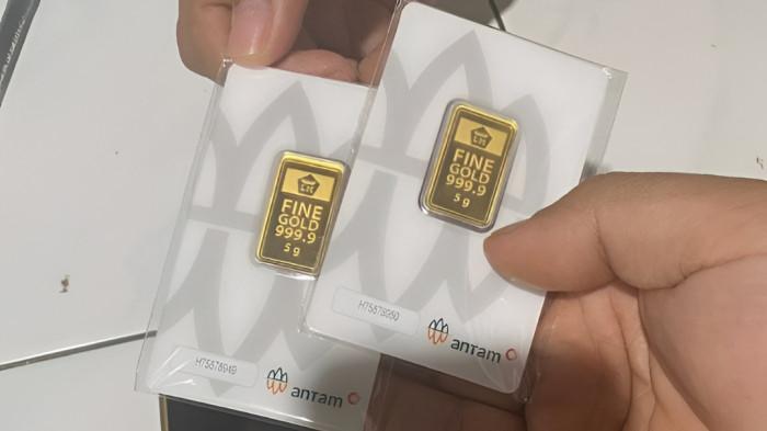 STAGNAN- Harga emas Antam hari ini, 3 Juni 2026 terpantau stagnan tidak bergerak. Posisinya masih sama dengan hari sebelumnya.
