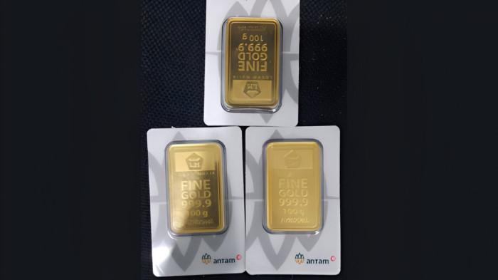 NAIK LAGI- Memasuki akhir pekan, harga emas Antam Logam Mulia 20 Desember 2025 naik lagi. Kini harga emas Antam naik Rp 8.000 per gram.