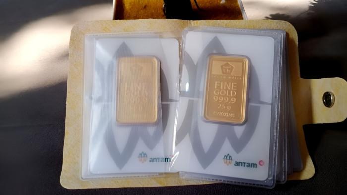 TURUN HARGA- Hari ini, Sabtu 14 Maret 2026, harga emas Antam turun Rp 24.000 per gram. Sudah tiga hari harga emas Antam turun.