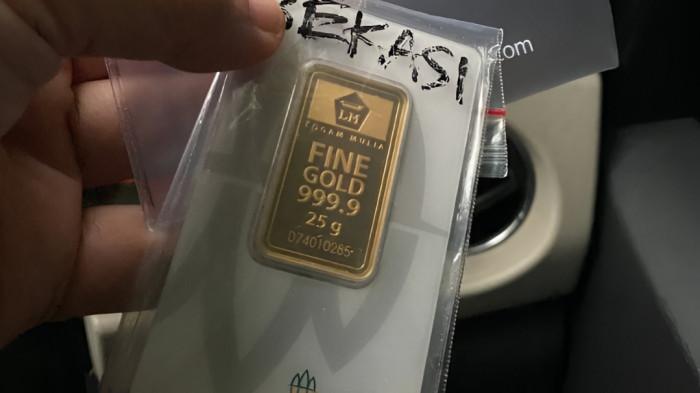 STAGNAN- Harga emas Antam 6 Juli 2026 terpantau stagnan dan tidak bergerak sama sekali. Harganya masih direntang Rp 2,6 juta per gram.