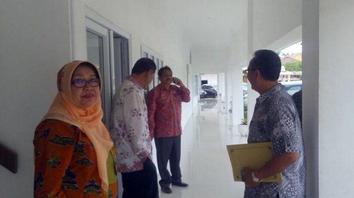 Terbukti Terima 'Siswa Siluman', Kepala SMAN 2 dan SMAN 13 Layak Dicopot