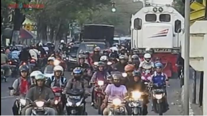 Satu di Indonesia, Inilah 20 Jalur Kereta Paling Berbahaya dan Mematikan di Dunia