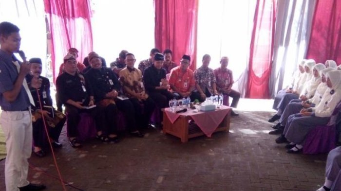 Mengejutkan, Doa Siswa Ini Bikin Ganjar Pranowo Tertegun, Berikut Isi Doanya