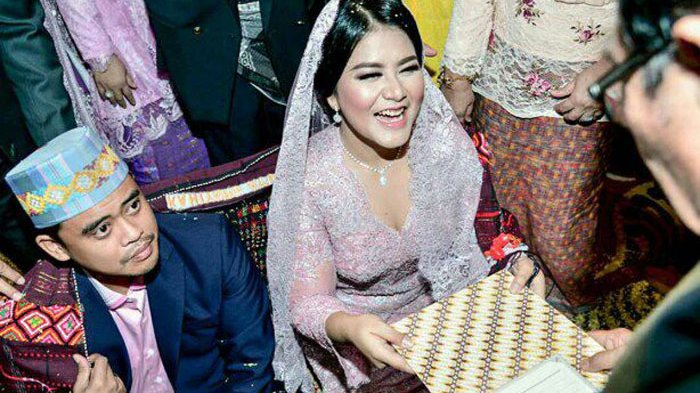 Usai Menikah dan Resmi Jadi Boru Siregar, Kahiyang Ayu Curhat di Instagram soal Ini