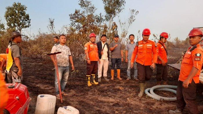 Kebakaran Hutan dan Lahan, Kanit Reskrim Polsek Barumun Tengah Sigap Lakukan Ini