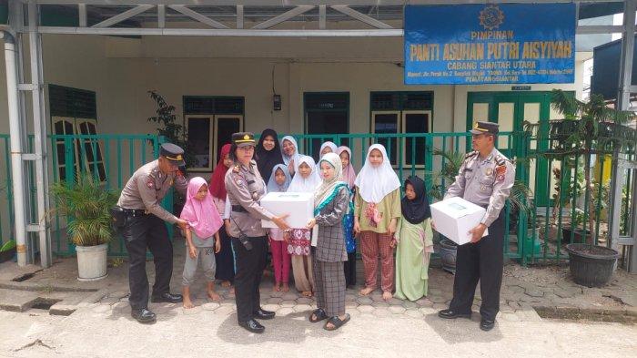 Sejumlah Panti Asuhan di Siantar Dapat Kiriman dari Kapolda Sumut, Diserahkan Kasat Binmas