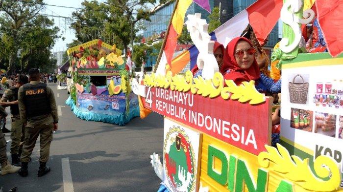 Sebanyak 21 Kendaraan Hias Kecamatan se-Kota Medan Meriahkan HUT Kemerdekaan RI ke-77