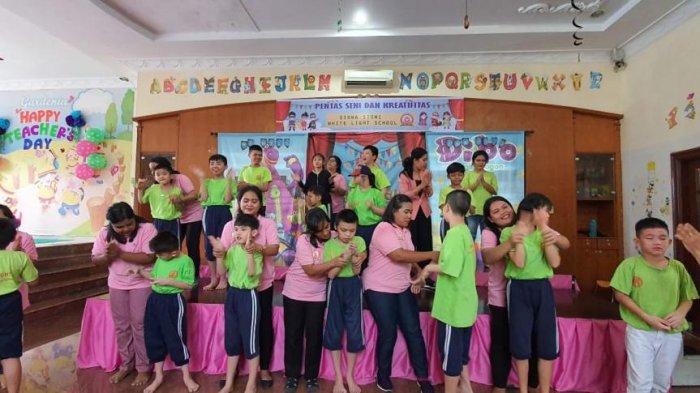 Kisah Whitney dan Pentingnya Sekolah Khusus Penyandang Autisme di Indonesia