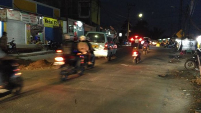 Bentrok Pengemudi Ojek Online dan Sopir Angkot Reda, Jalan Raya Sangiang Kembali Dibuka