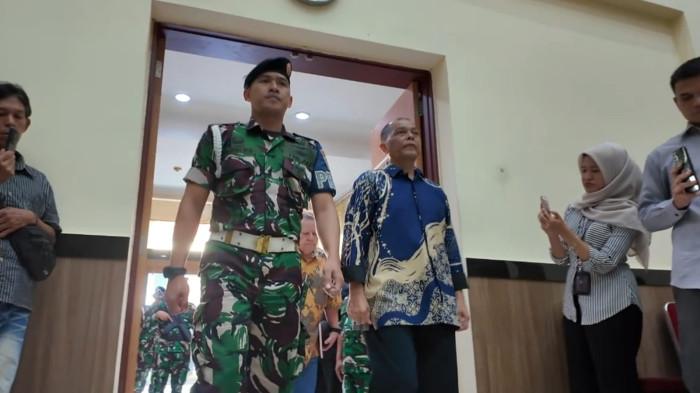 SIDANG - Laksamana Muda (Purn) Leonardi saat menjalan sidang sebagai terdakwa dalam kasus dugaan korupsi proyek pengadaan satelit slot orbit 123 derajat Bujur Timur di Kementerian Pertahanan (Kemenhan).