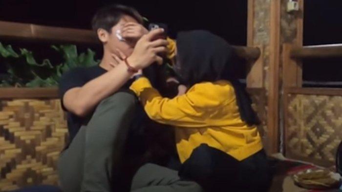 Jelang Nikah Ditanya Bagian Tubuh Mana yang Disenangi Lesti Kejora, Ini Jawaban Polos Rizky Billar