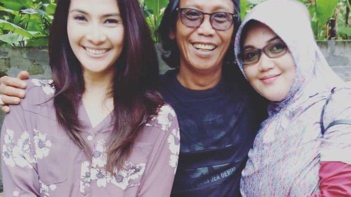 Tak Tampil di TV Lagi, Terkuak Kekayaan Pelawak Senior Ini, Intip Koleksi Mobil Klasiknya